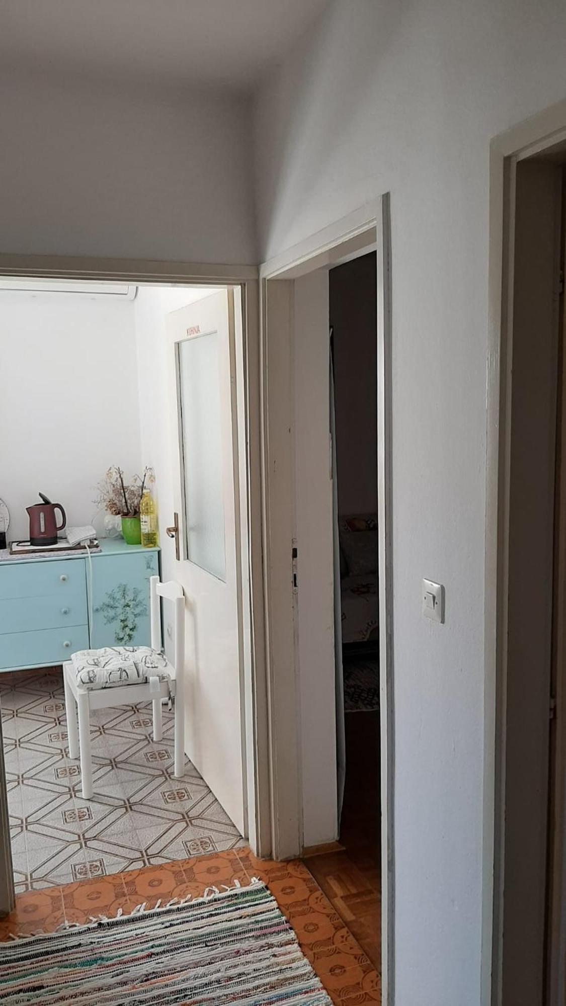 Janice L Pakoštane Pokoj fotografie
